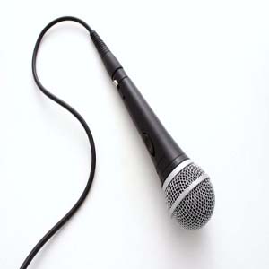 microphone.jpg microphone.jpg